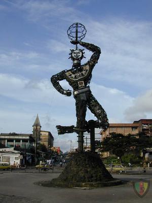 Yaounde - Unification monument